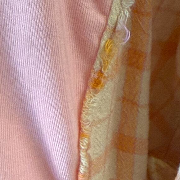 Women's Large Peace Sign Trendy Ragged Edge Pink/Plaid Long Sleeve Top - Picture 5 of 5